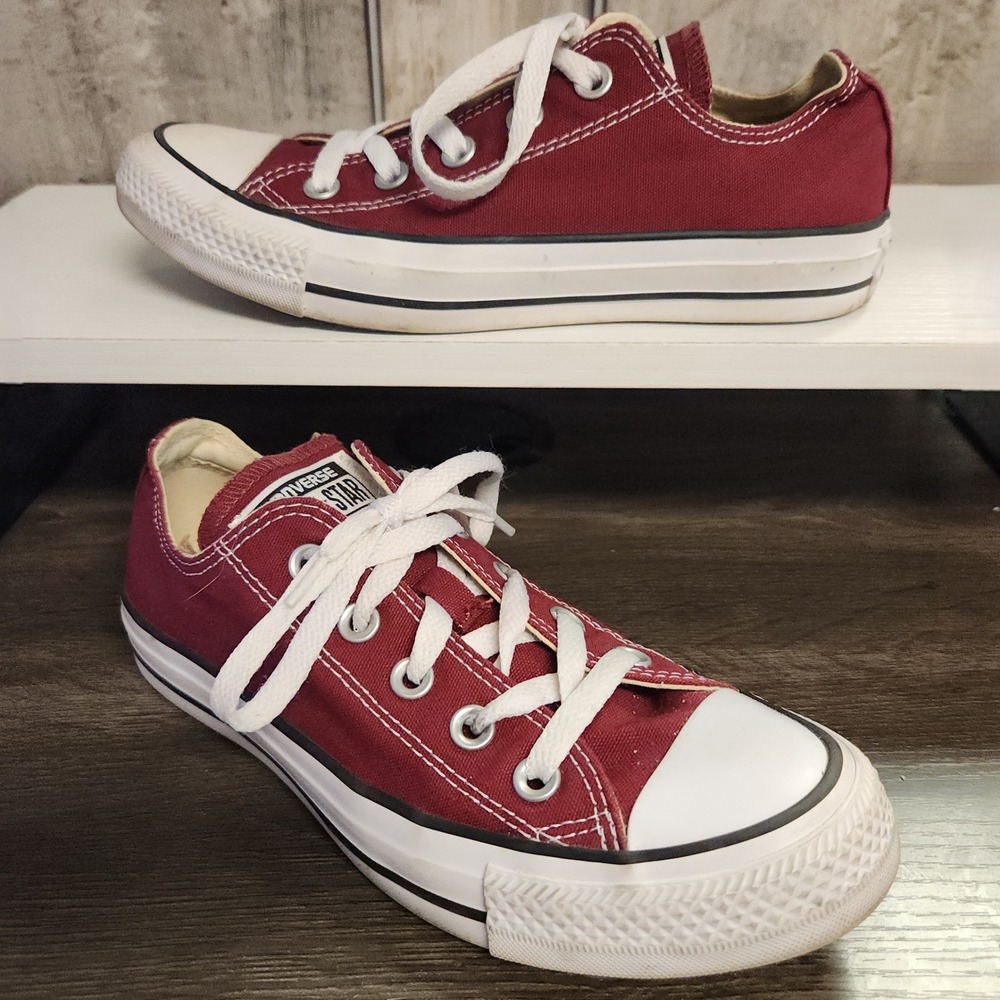 Converse Sneakers Mens 4 Women 6 Maroon Low Top All Star M9691 Chuck Taylor Shoe